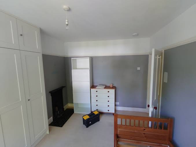 Painter and Decorator: Image 1